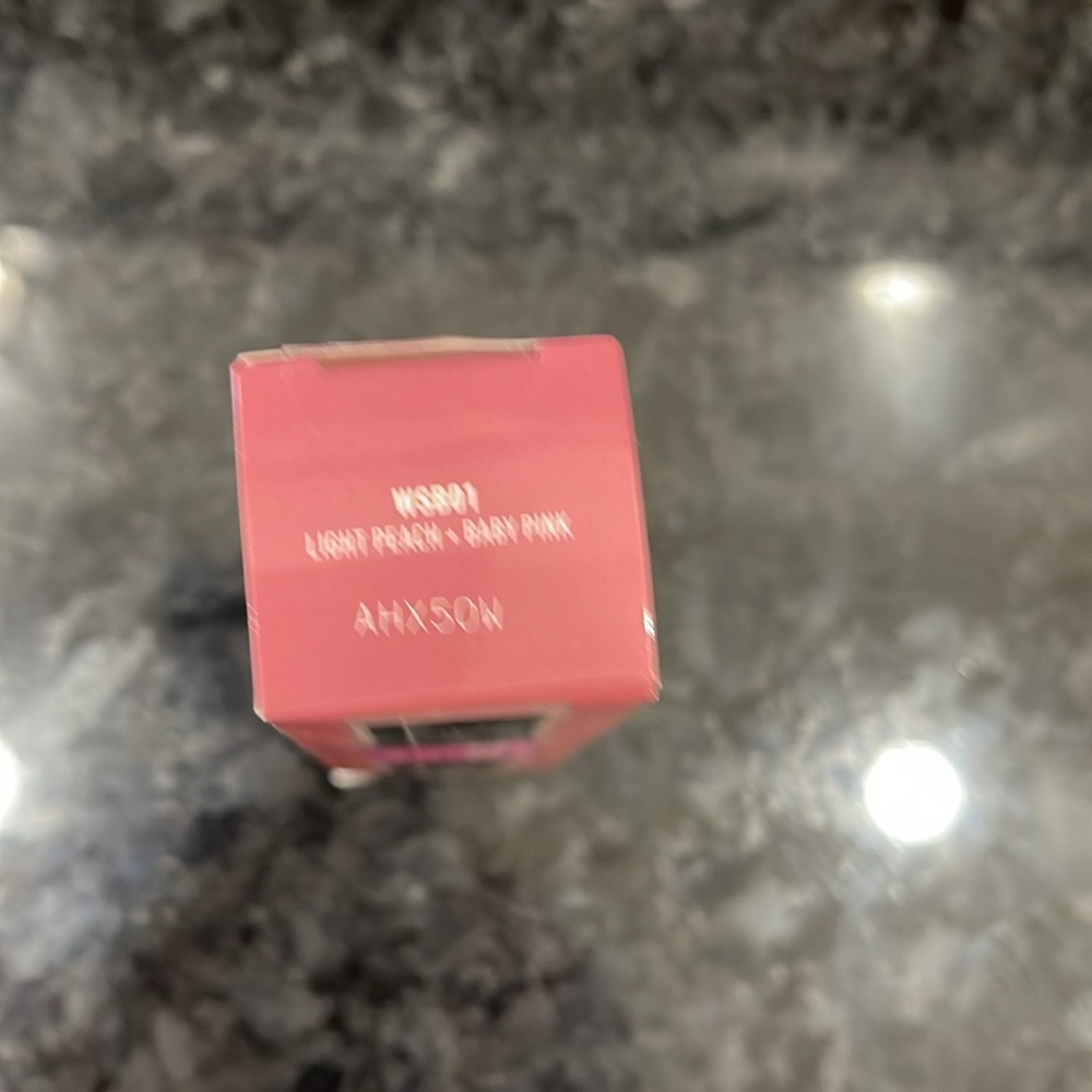 Makeup Bundle - Picture 7 of 13